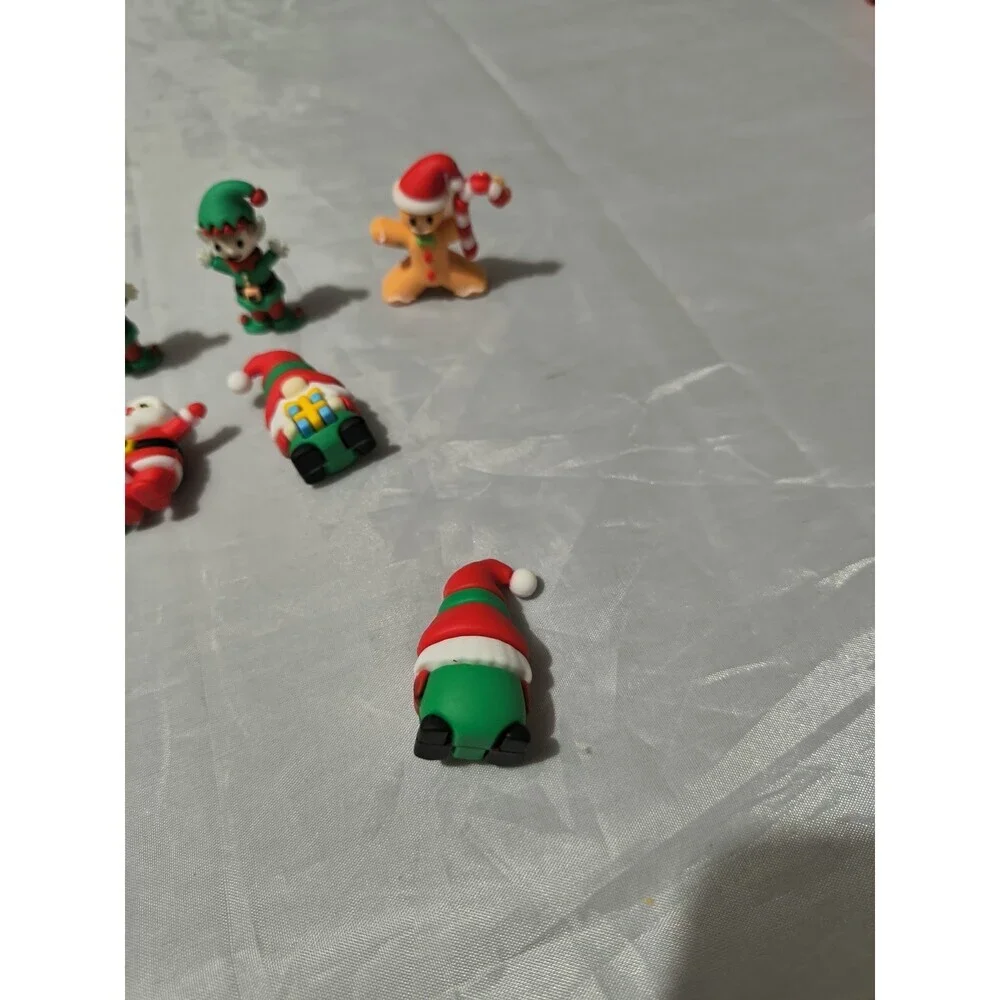 3D Unbranded Christmas Characters Set Of 15 Santa, Elf, Reindeer, Gingerbread